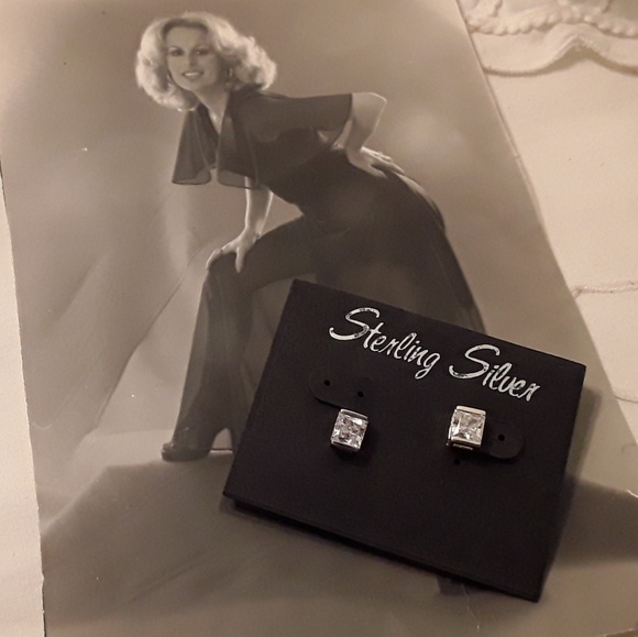 Jewelry - 925 STERLING RADIANT EMERALD CUT 2CT. CZ EARRINGS